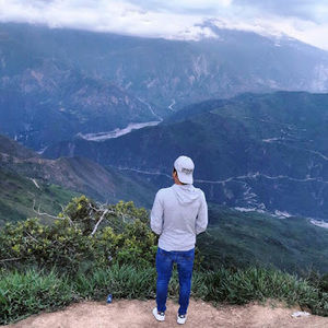 Meet your Posher, Brandon